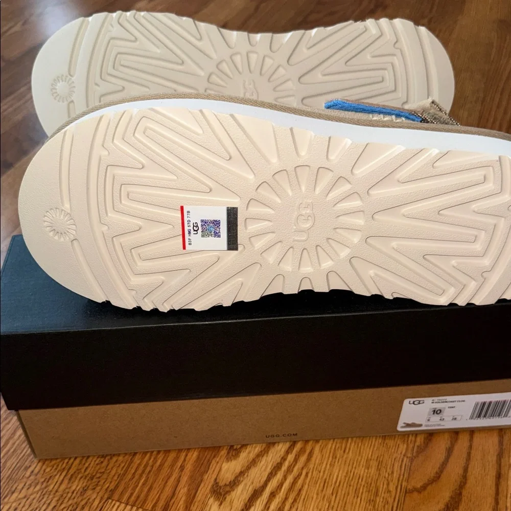 UGG Men Goldencoast Clog with Strap 10 Brand New